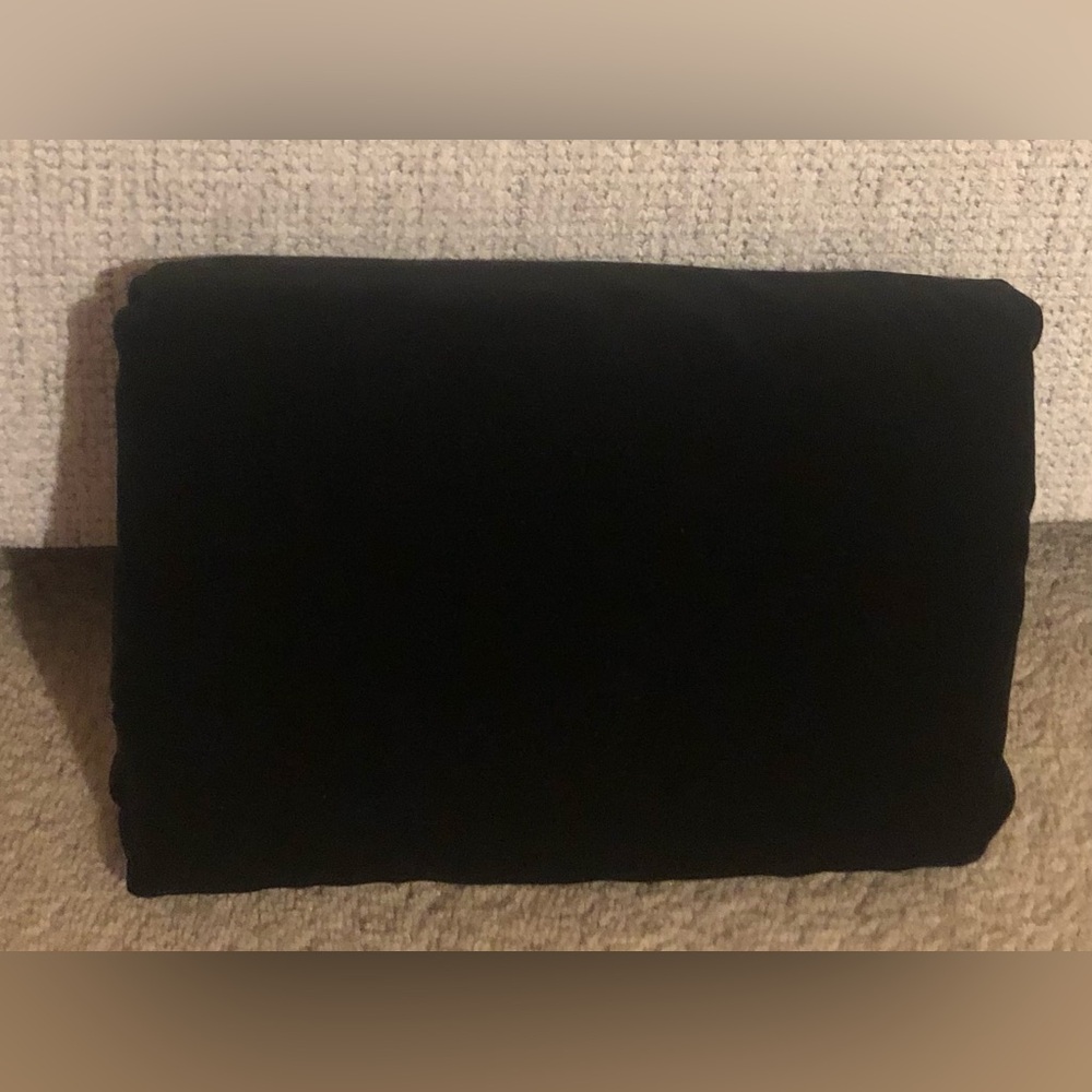 Black Winter Muff